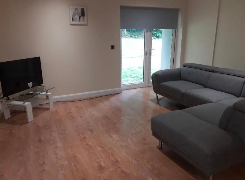 Shannon Oaks Apartments Portumna Eksteriør billede