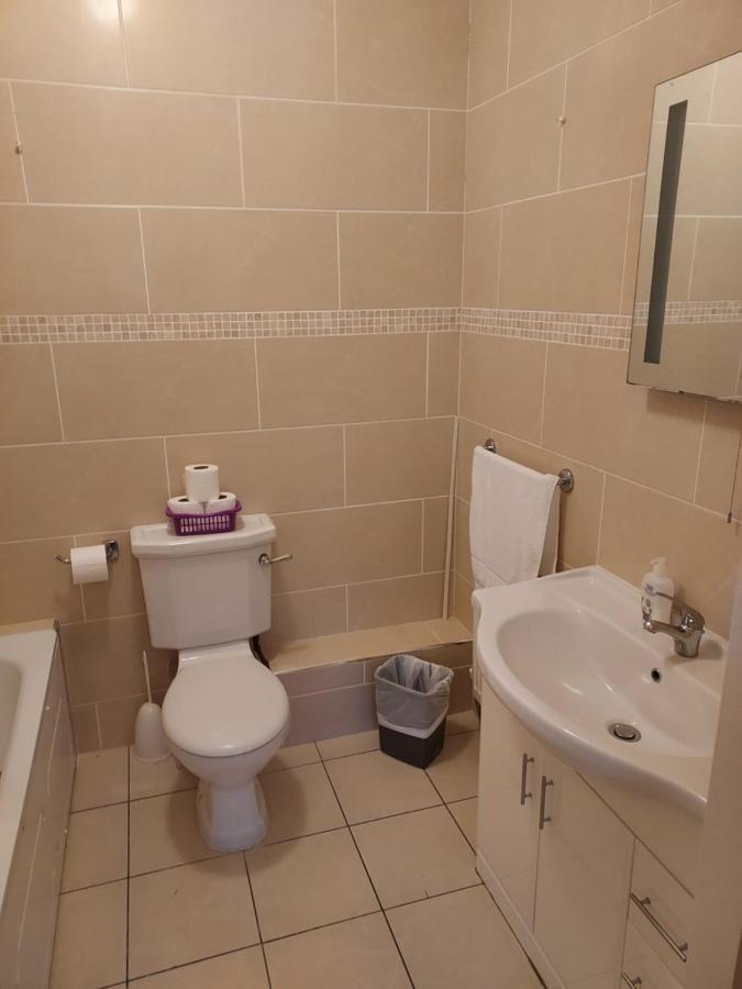 Shannon Oaks Apartments Portumna Eksteriør billede